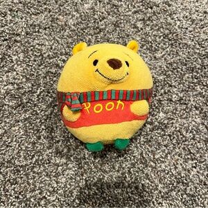 TY Winnie the Pooh Beanie Ball